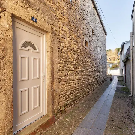 Holiday home Cozy Holiday In En Bessin Huppain With Heating Facility Port-en-Bessin-Huppain