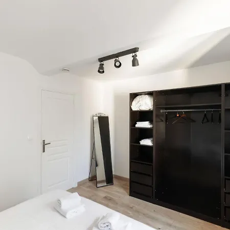 Cozy Holiday In En Bessin Huppain With Heating Facility Holiday home *